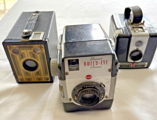 Three vintage brownie cameras - three,
