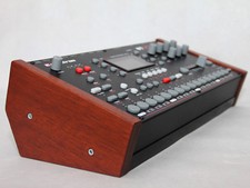 Support pour Electron Analog Four, -Analogique Rytm, -Octatrack. Meranti/Acajou