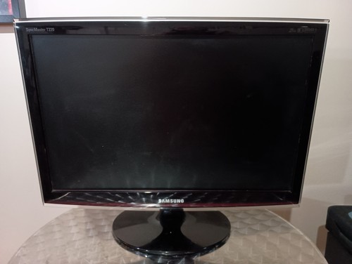 Samsung t220hd lcd monitor - t220hd,