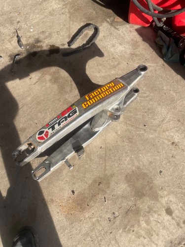 Bras oscillant 250 crf 2006 - bras,