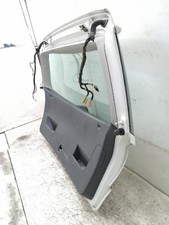 hayon VOLKSWAGEN GOLF V