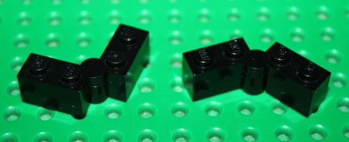 Lego black hinge brick ref - black,
