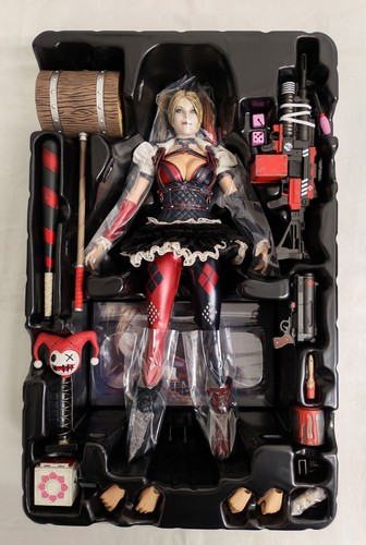 Hot toys harley quinn - hot,