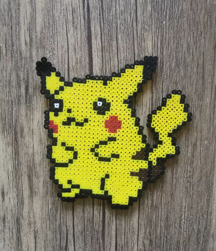 Pixel art pikachu perles - pixel,