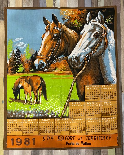 Ancien calendrier sur tissu - ancien,