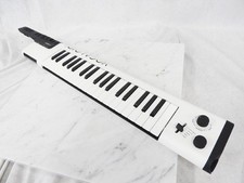 Yamaha VKB-100 VOCALOID Keyboard Keytar Digital Instrument