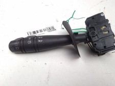 COMMUTATEUR COMMODO GAUCHE Clio II (BB/CB) Hatchback 1.4 (E7J-780) 7701047552