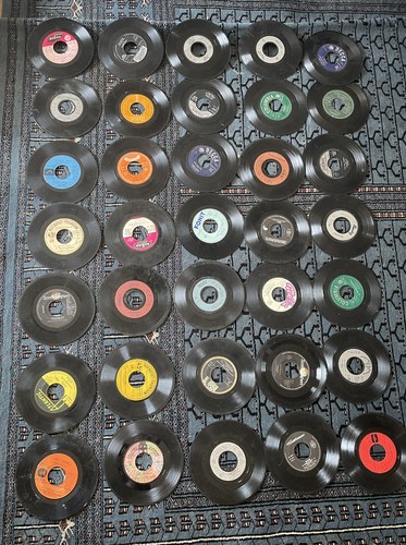 Lot disques vinyles 45t - 35,