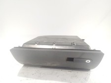 7H1857121C BOITE À GANTS /