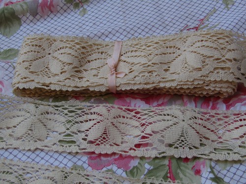 640cm dentelle aux fuseaux - ,