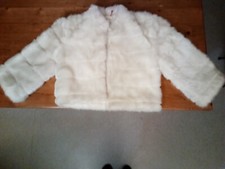 Veste fourrure pour mariage