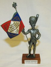 STATUETTE MINIATURE GARDE