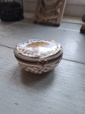 boite en porcelaine  époque 