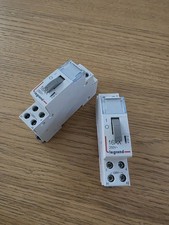 TELERUPTEUR LEGRAND 16A AX REF 412412 250v