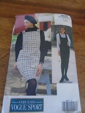 8442 PATRON"VOGUE VINTAGE ROBE