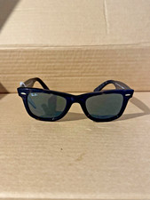 Lunettes de Soleil Ray Ban Wayfarer Modèle : RB2140 1359/31 Prix 198 Euros