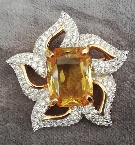 Broche signée swarovski fleur - broche,