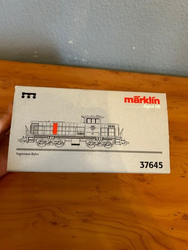Locomotive diesel märklin - locomotive,