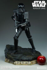 Death Trooper Specialist STAR WARS Premium Format Figure Sideshow