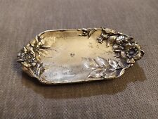 Vide Poche en Bronze Ancien signé .