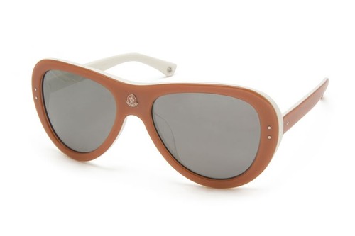 300 lunettes soleil - 300€,