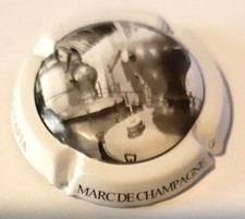 Capsule de champagne Moutard Ratafia