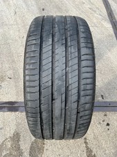 Pneu D’Été 275/40 R20 106W