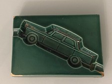 Automobilia Automobile cendrier Faïence Peugeot 404 Berline