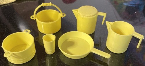 Vintage 1970s barbie camp out - vintage,