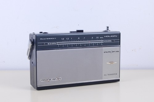 Radio portable vintage holiday - radio,