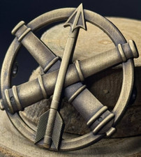 Insigne béret métallique de