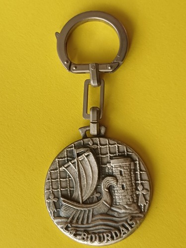 Porte clé augis fia lyon - porte,