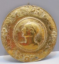 -ANCIEN COUVERCLE de BASSINOIRE LAITON HAUTE EPOQUE 17e XVII PROFIL CESAR déco D