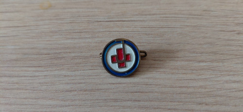 Insigne croix rouge - croix, broche
