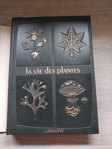 Vie des plantes - la, larousse