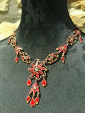 TARATATA FRANCE COLLIER -