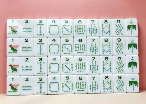 2026 white geometric - white, pattern