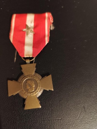 Croix valeur militaire - de, la