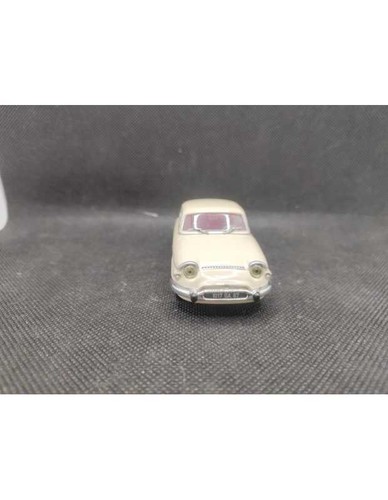Panhard pl17 de 1960 - ▄▀▄,