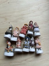 Fèves - Les Poupées