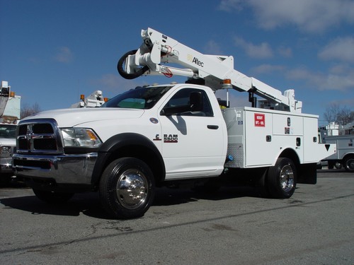 2016 ram 5500 bucket truck - ram,