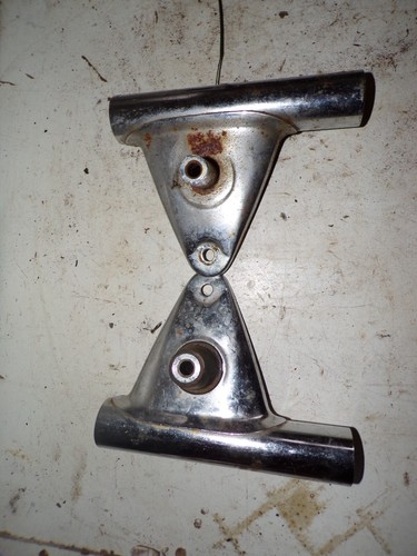 Pattes phare suzuki 125 - de,