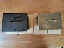 2 PETITS COFFRES FORTS DE