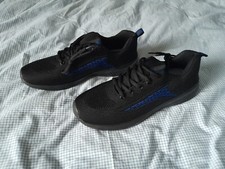 Chaussures / baskets noir et bleu homme T42 (neuves)