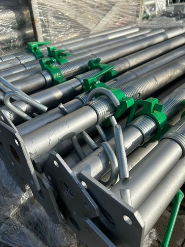 Supports de construction - de,