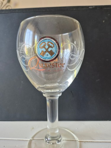 Verre neuf avec blason - avec,
