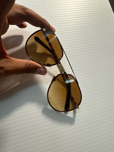 Burberry aviators glasses