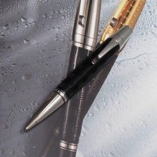 Stylo à bille MONTBLANC