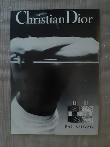 Publicité papier parfum - publicité,