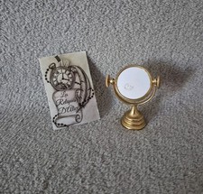 Petit sujet miniature miroir